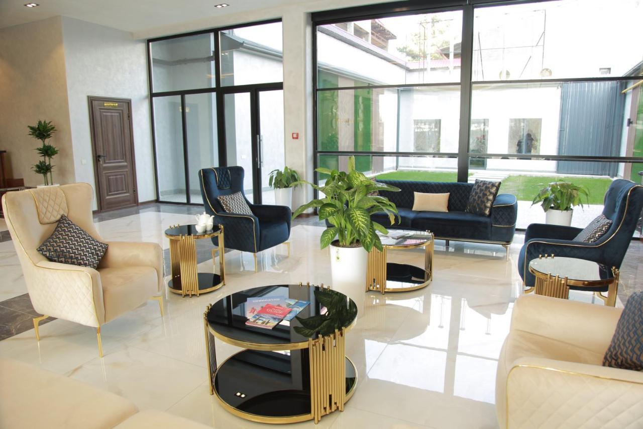 Unique Hotel Tashkent Ngoại thất bức ảnh