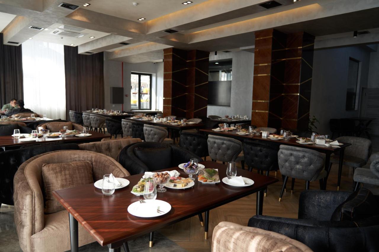 Unique Hotel Tashkent Ngoại thất bức ảnh