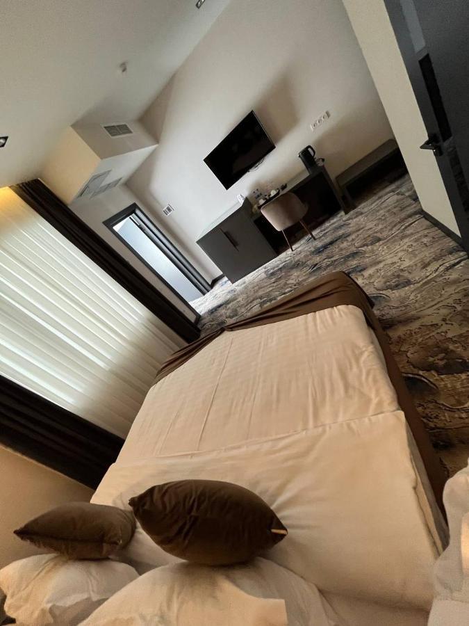 Unique Hotel Tashkent Ngoại thất bức ảnh