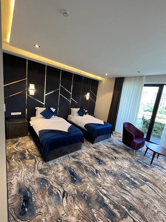 Unique Hotel Tashkent Ngoại thất bức ảnh