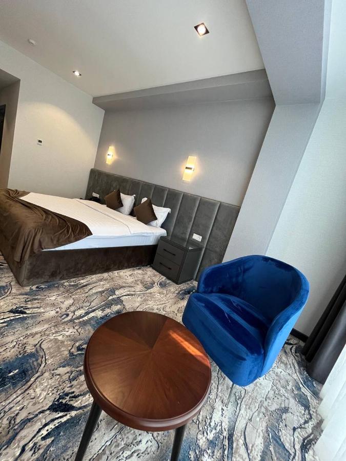 Unique Hotel Tashkent Ngoại thất bức ảnh