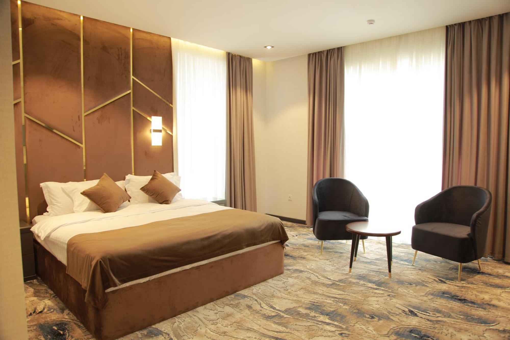 Unique Hotel Tashkent Ngoại thất bức ảnh